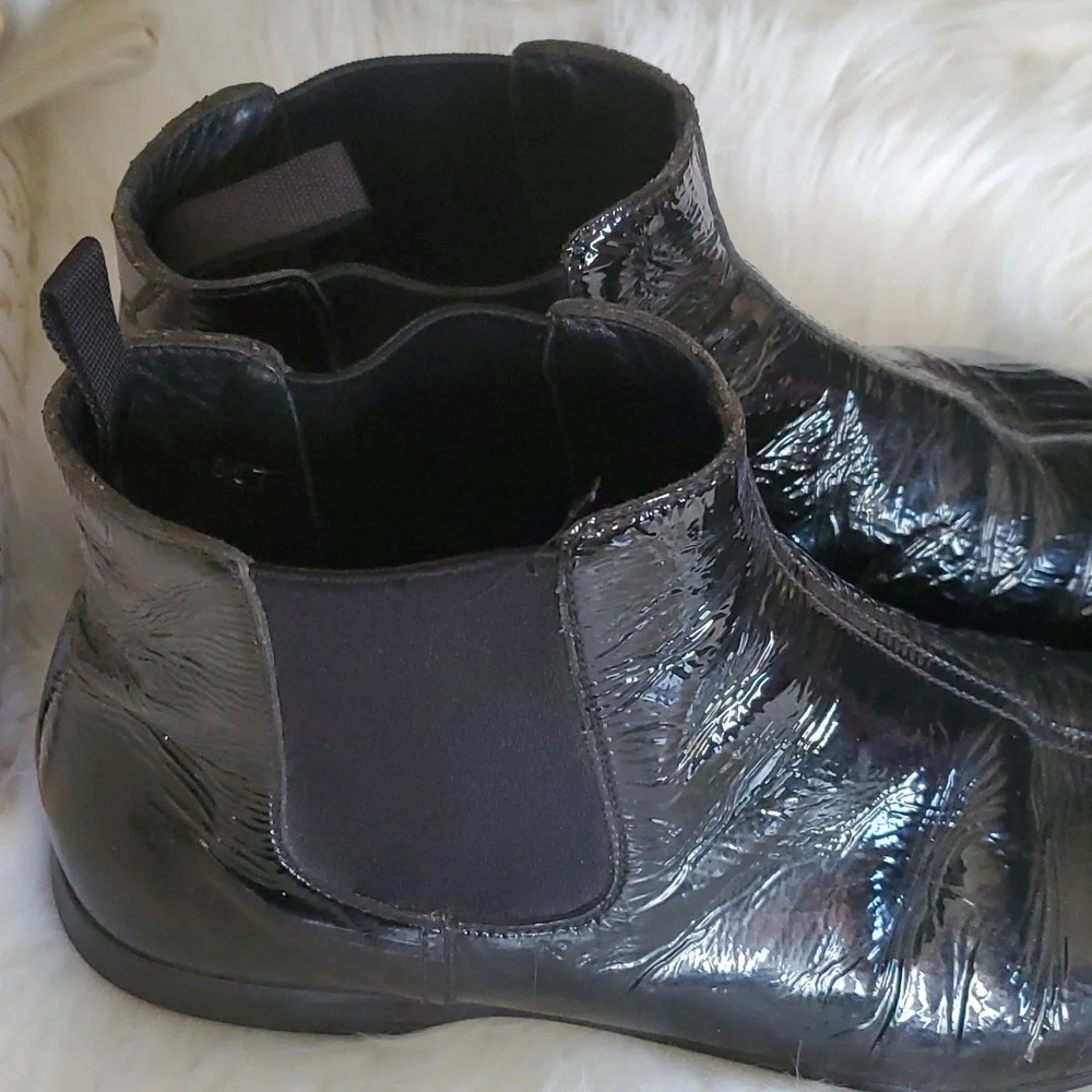 Prada patent leather slipon ankle shoes size 9 - Picture 4 of 17